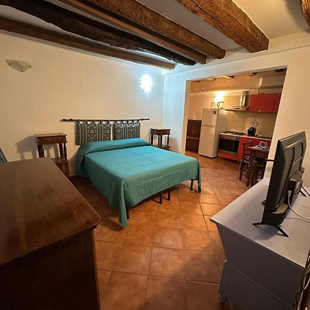 Il Cuore Del Castrum 1 Ferrara Eksteriør billede